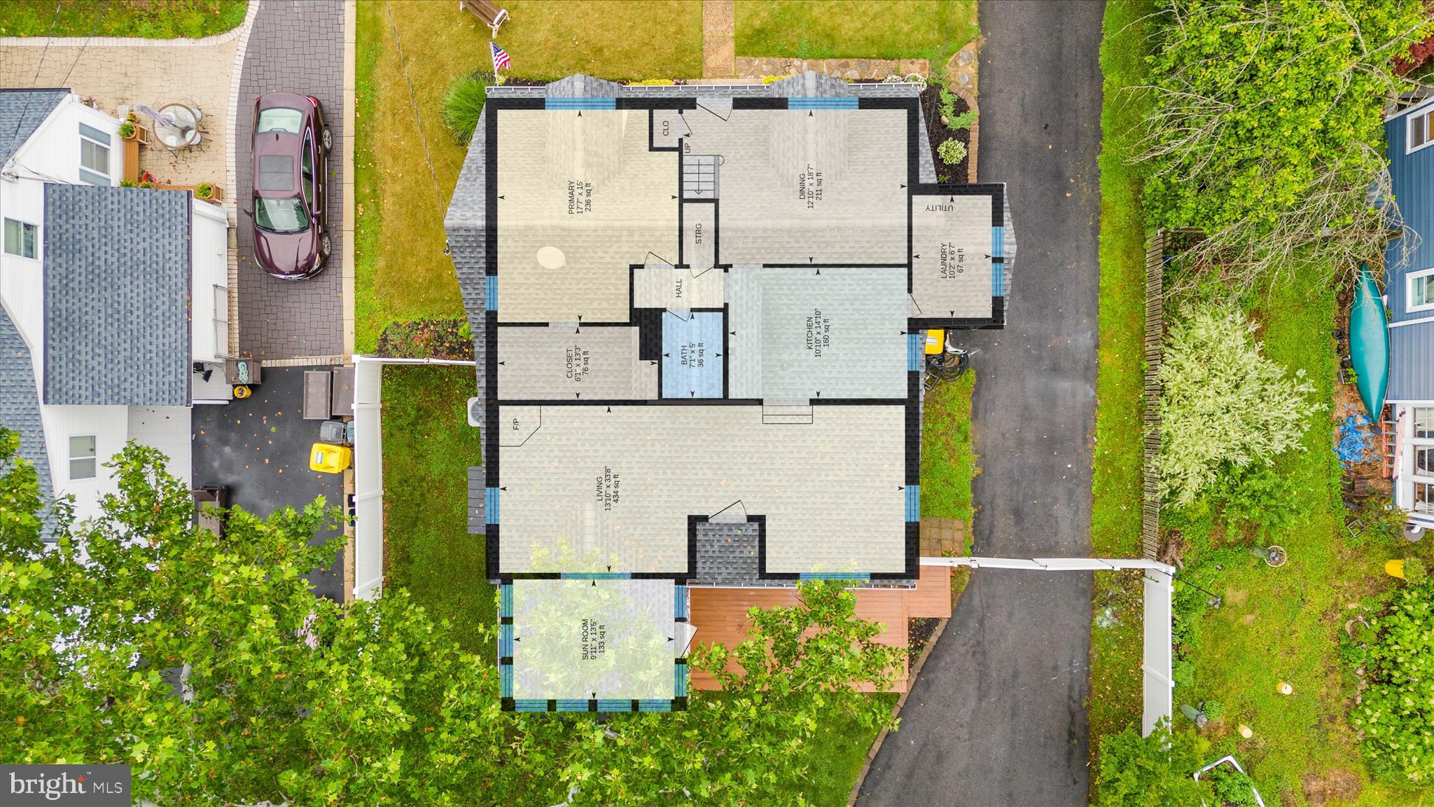 CHESTNUT HILL - Residential