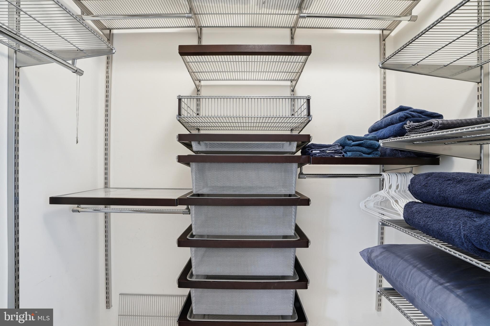 1800 WILSON - Residential