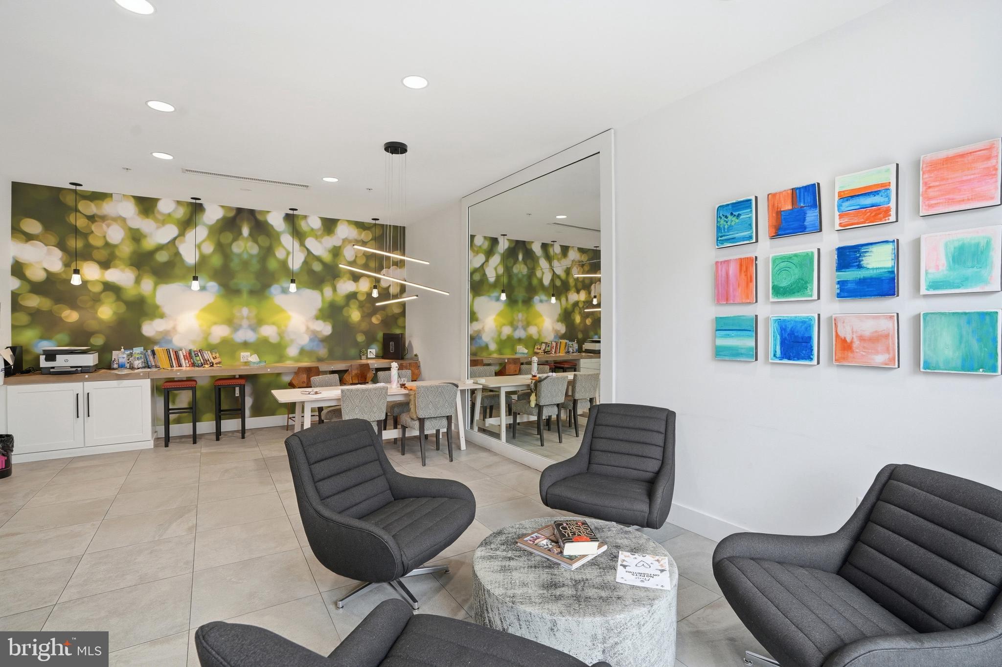 1800 WILSON - Residential