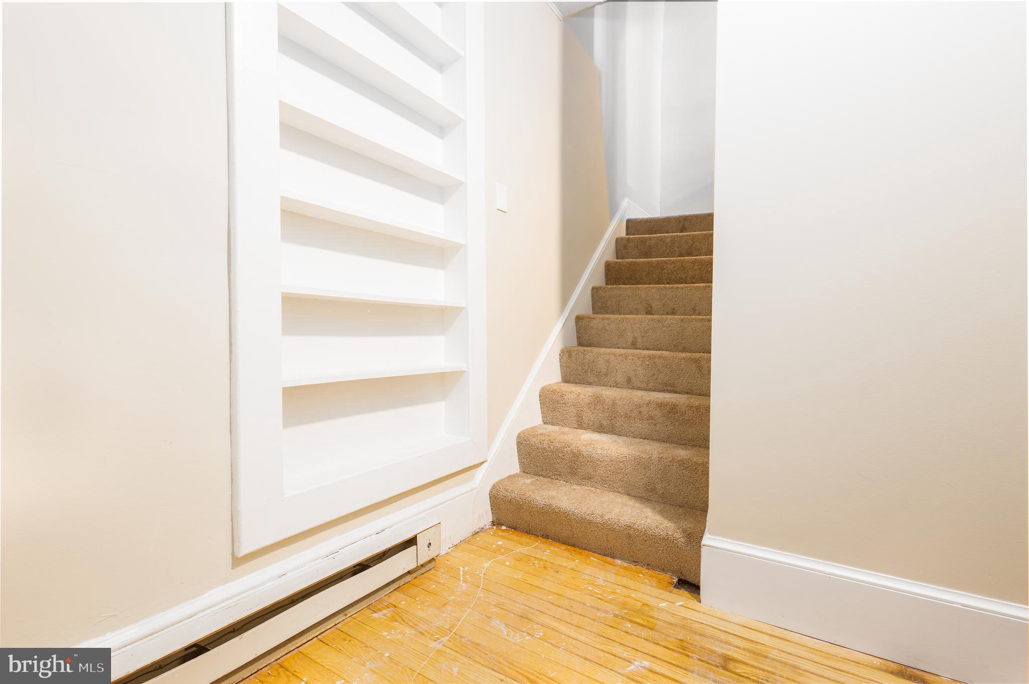 MARTINSBURG CORP - Residential Lease