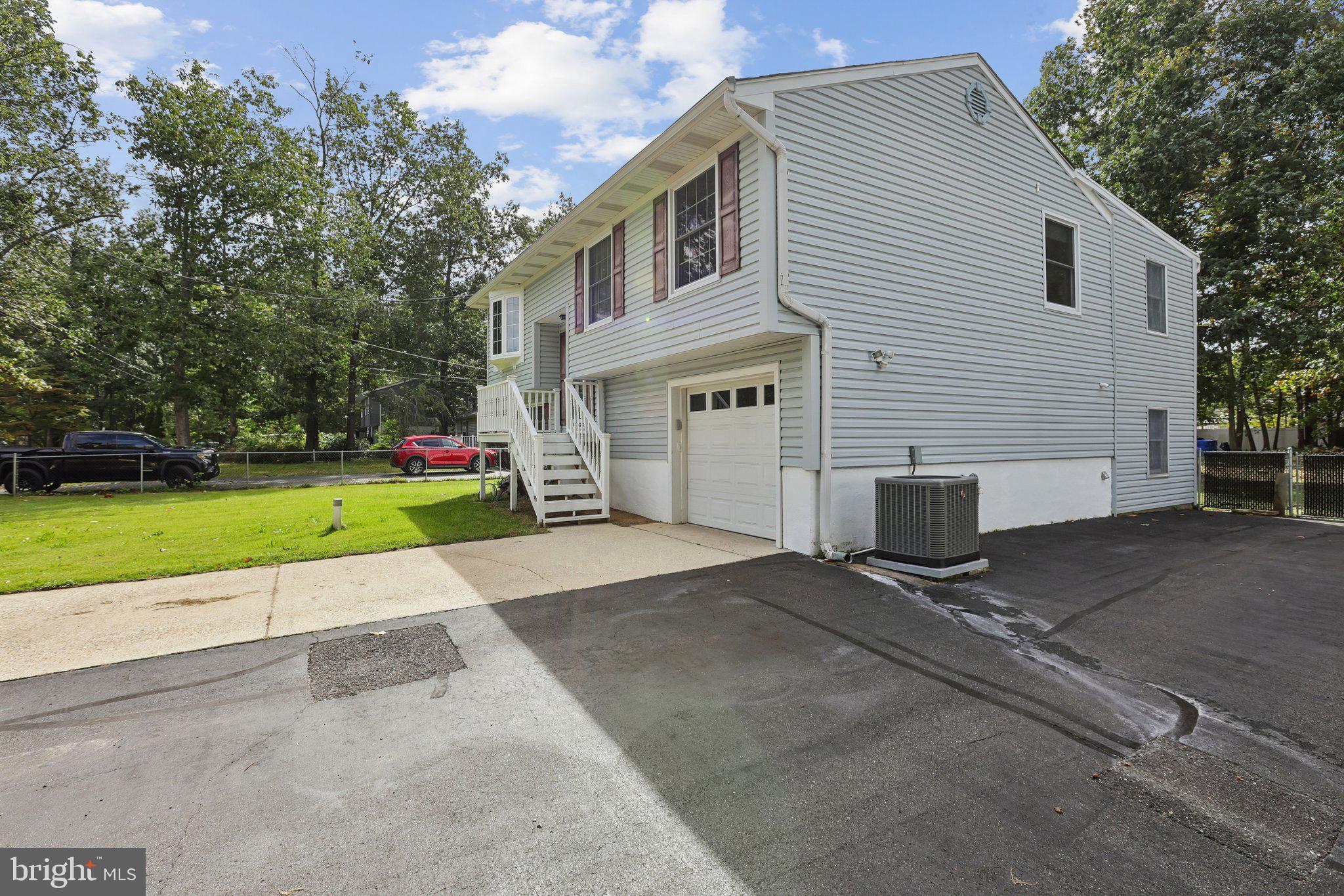 208 FLORIDA TRAIL