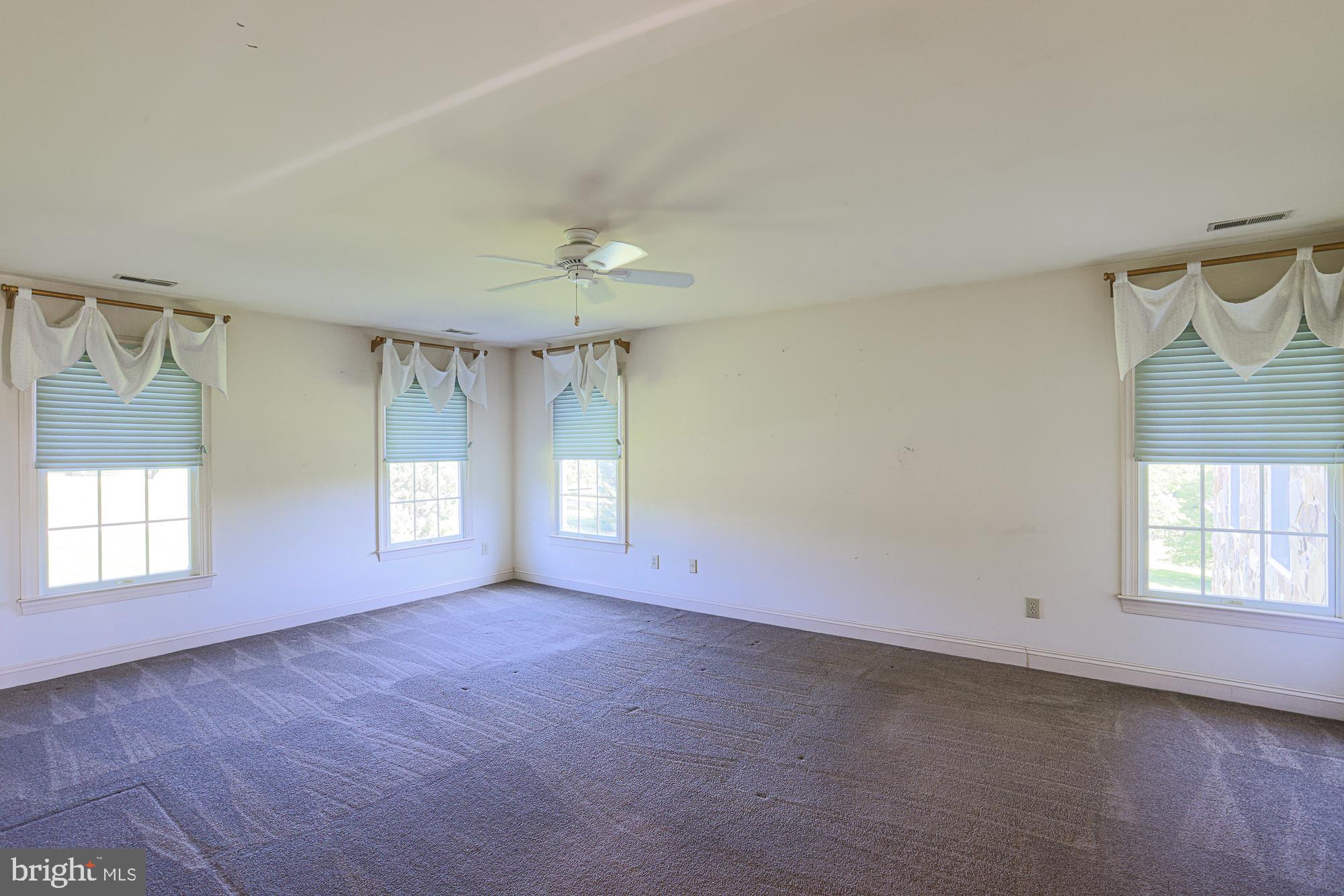 MISSION RIDGE - Residential