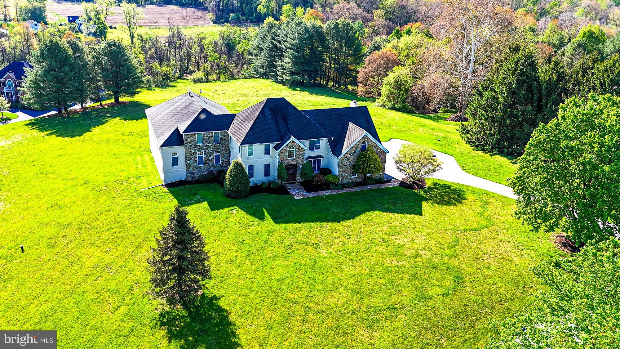 MISSION RIDGE - Residential