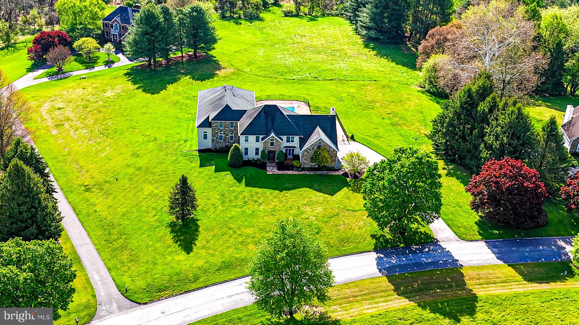 MISSION RIDGE - Residential