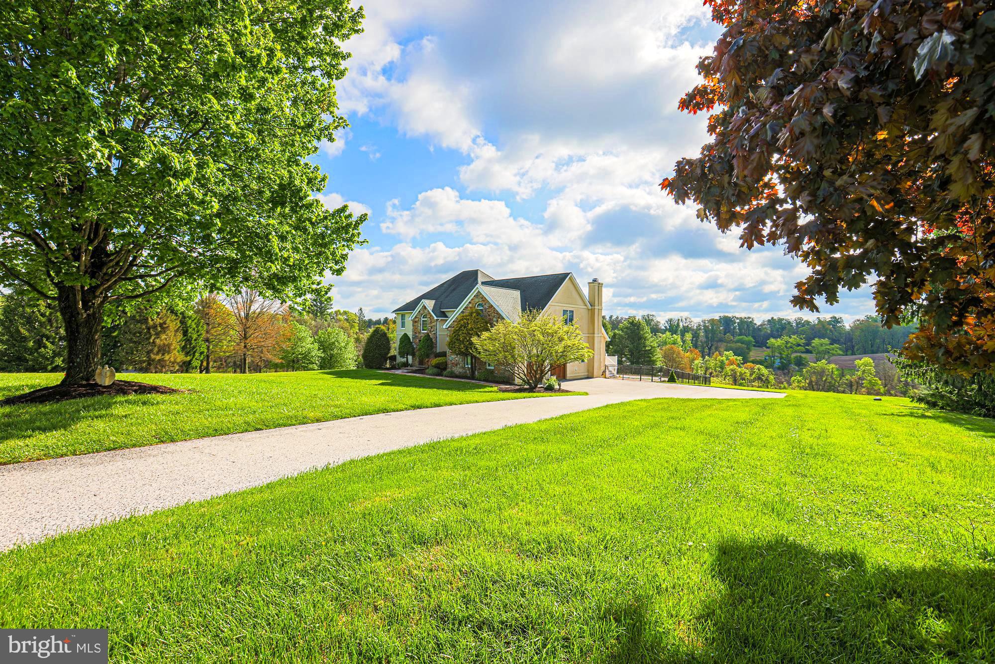 MISSION RIDGE - Residential