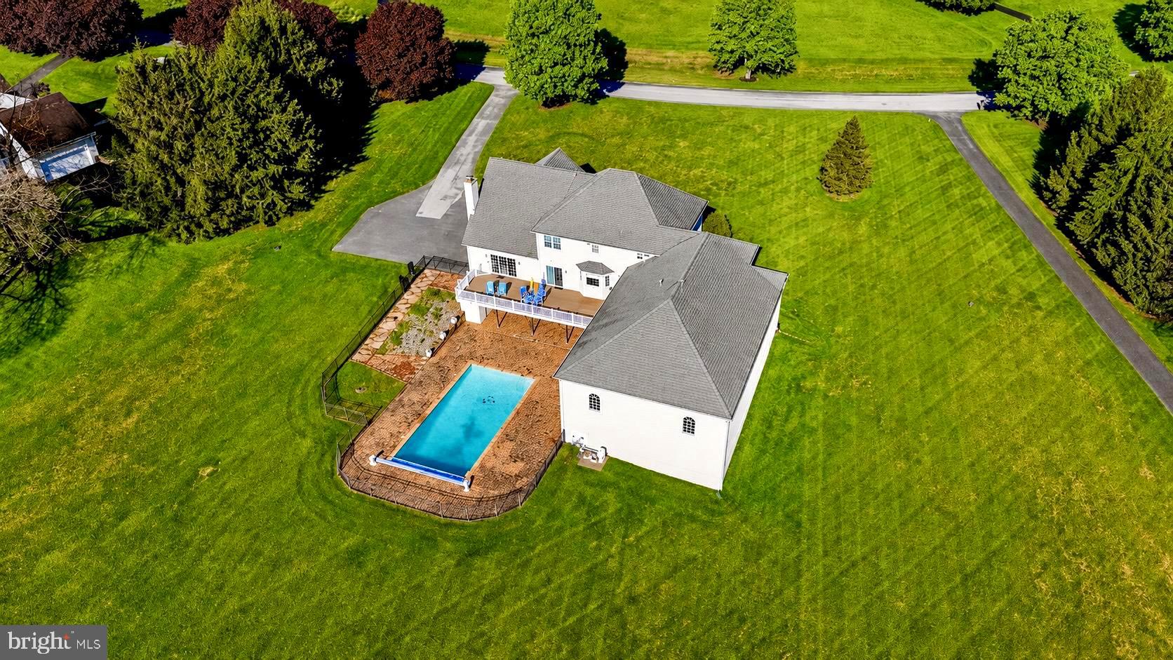 MISSION RIDGE - Residential