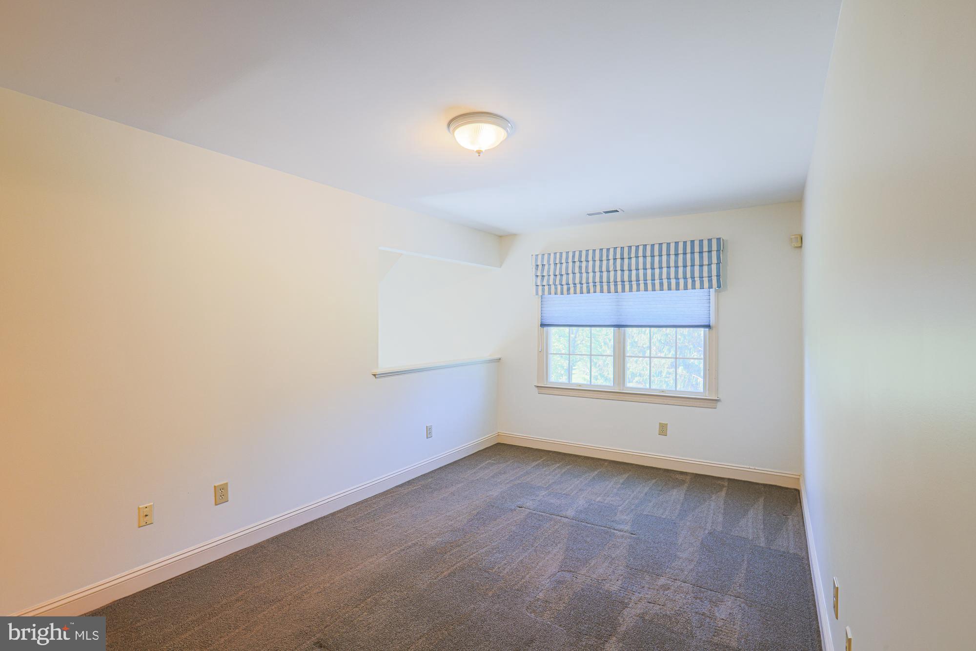 MISSION RIDGE - Residential