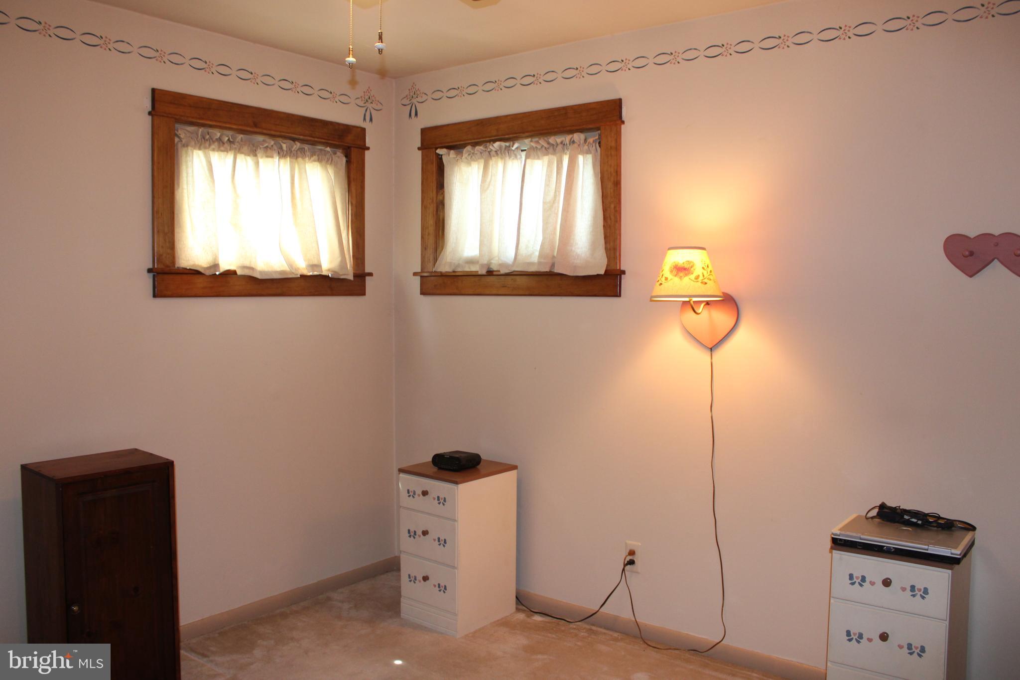 LEEDOM ESTS - Residential