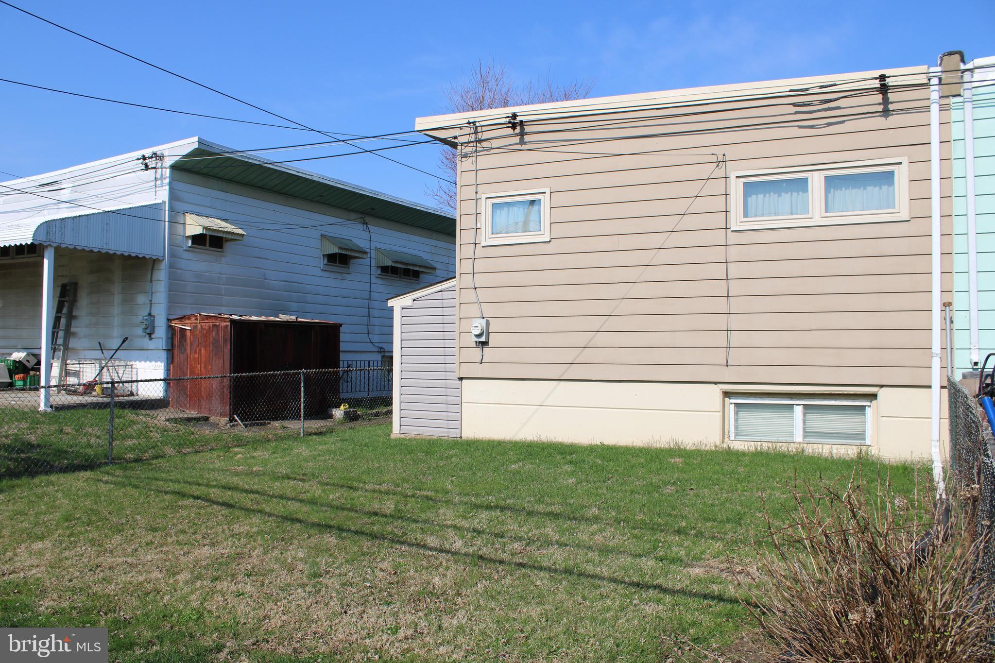 LEEDOM ESTS - Residential