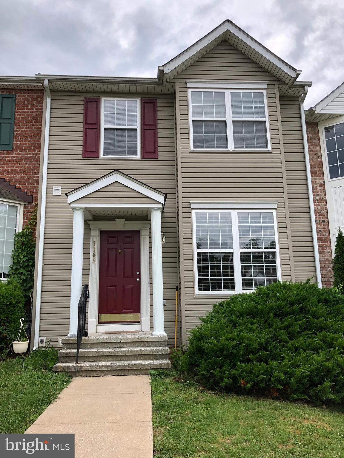 PINEY RIDGE VILLAGE - Residential Lease