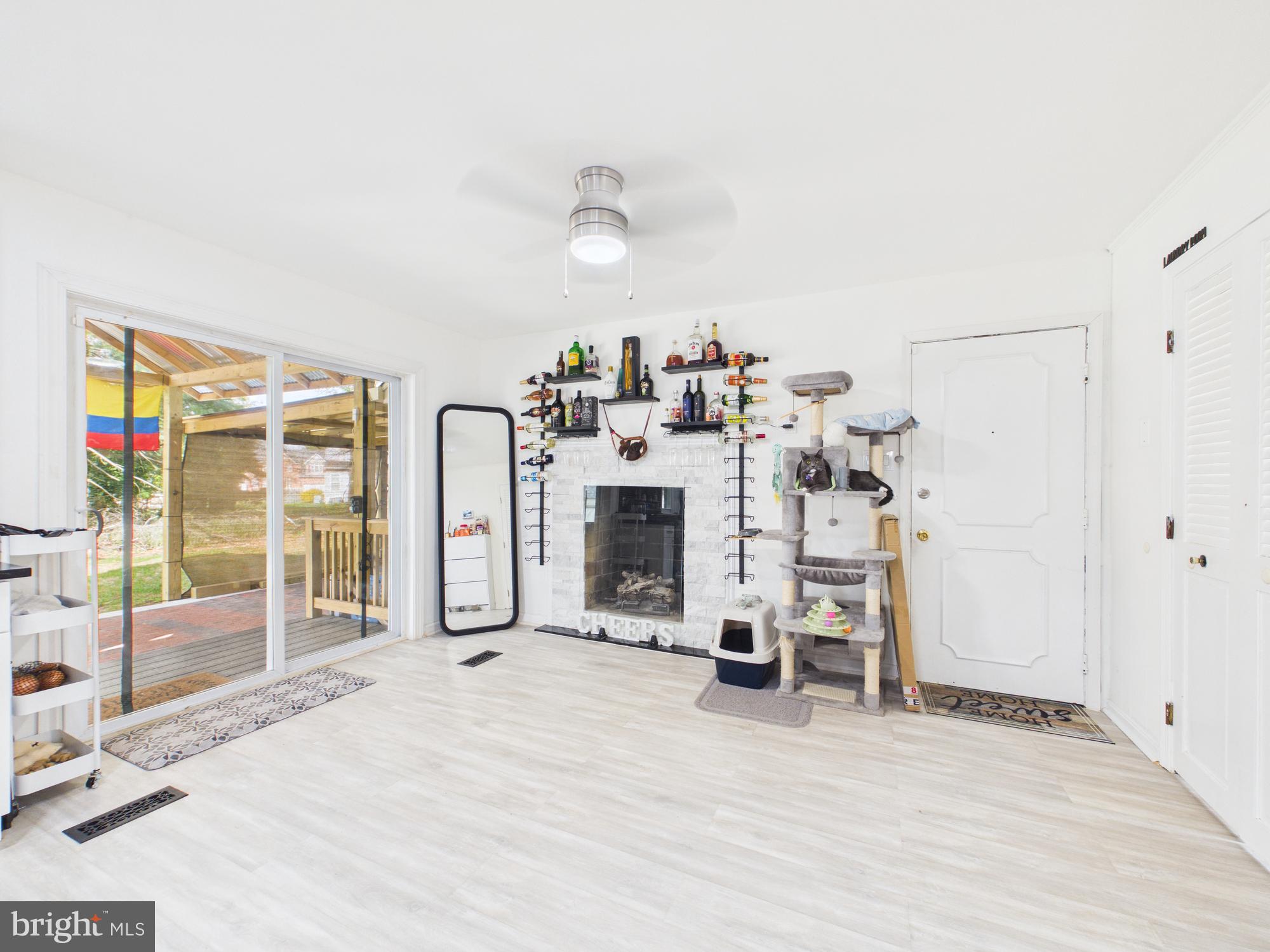 TRUEMAN HEIGHTS - Residential