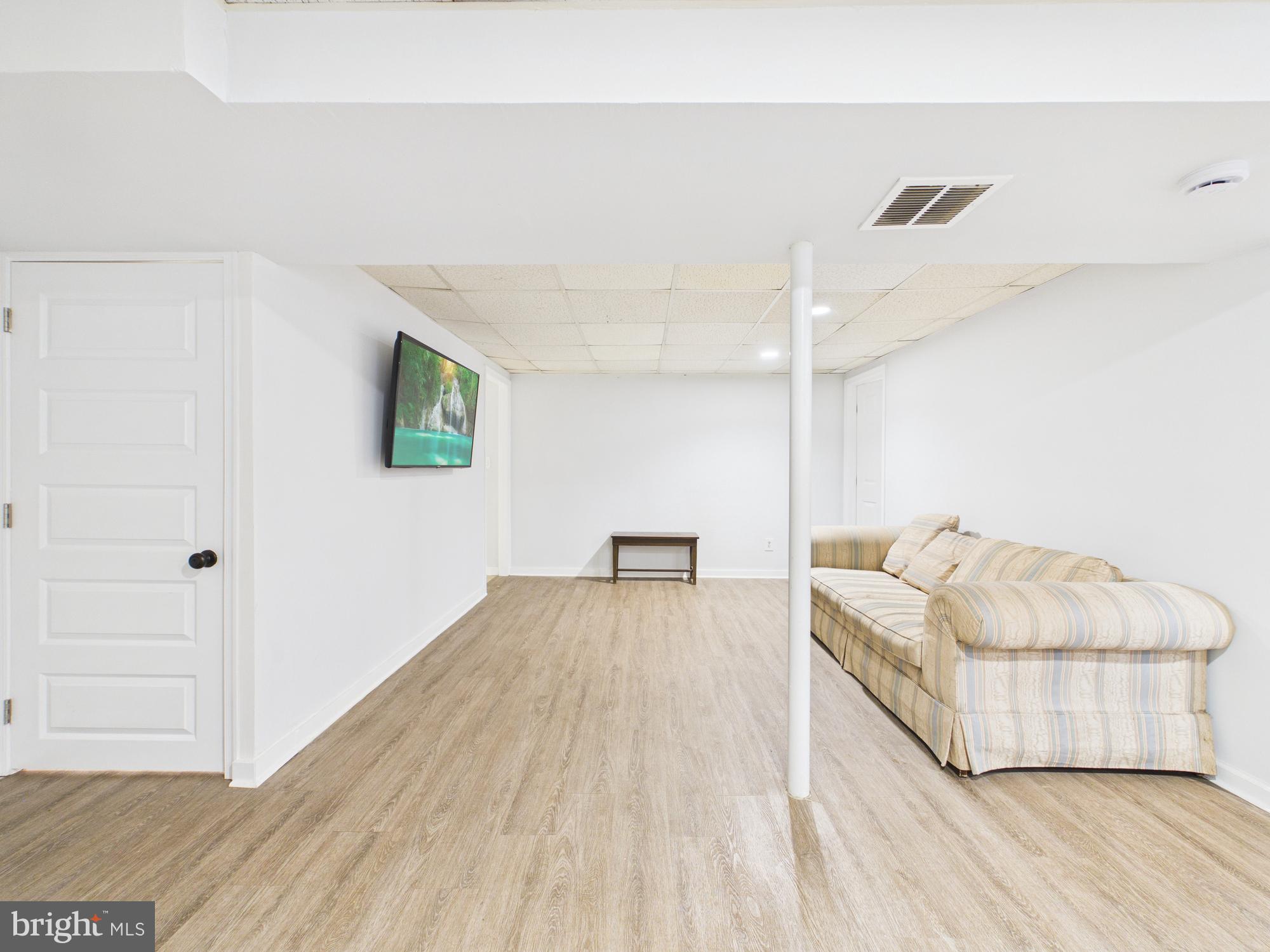 TRUEMAN HEIGHTS - Residential