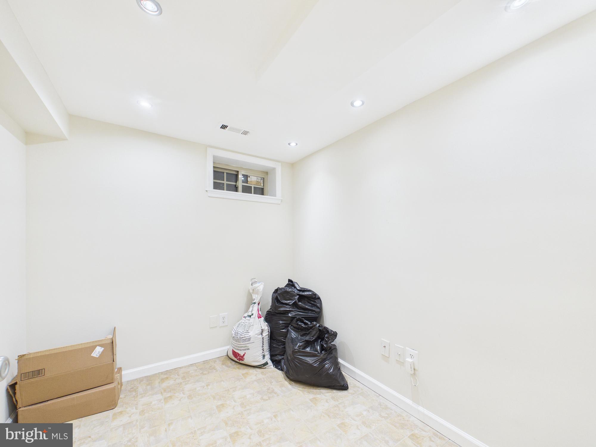 TRUEMAN HEIGHTS - Residential