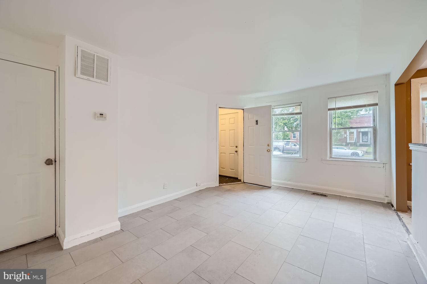 EAST ARLINGTON - Residential Income