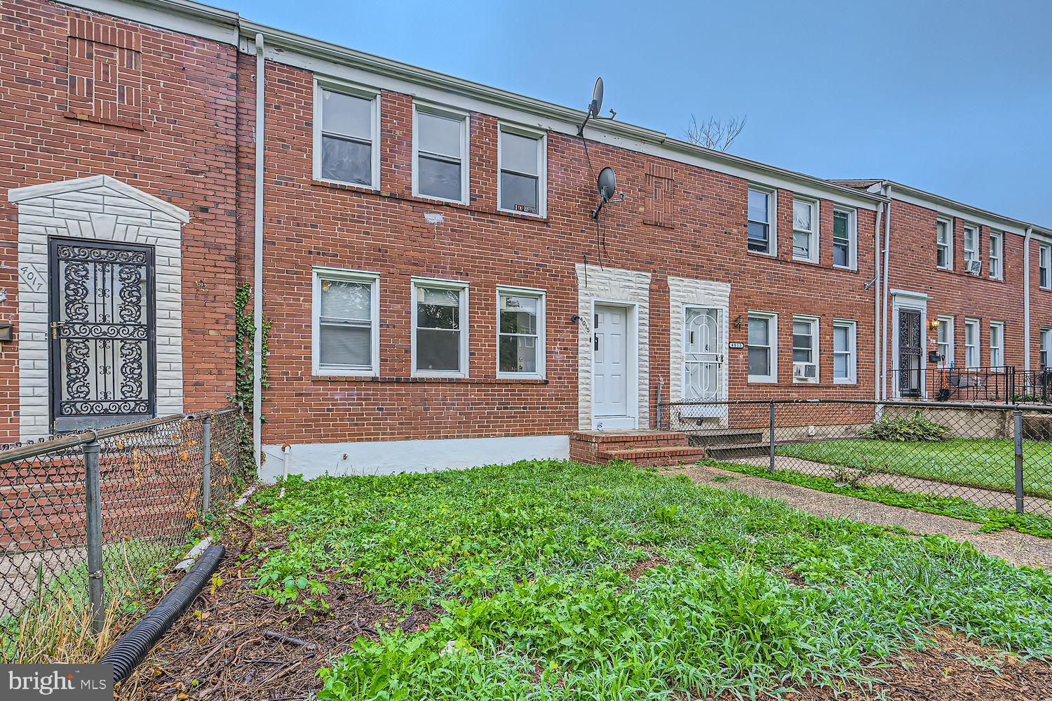 EAST ARLINGTON - Residential Income