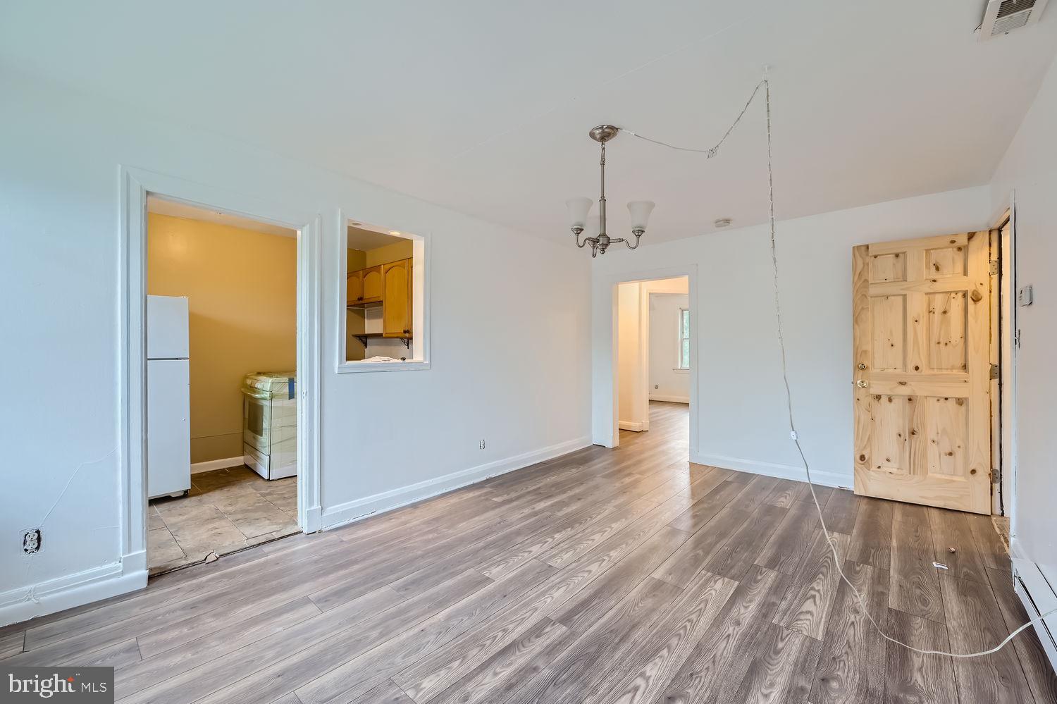 EAST ARLINGTON - Residential Income