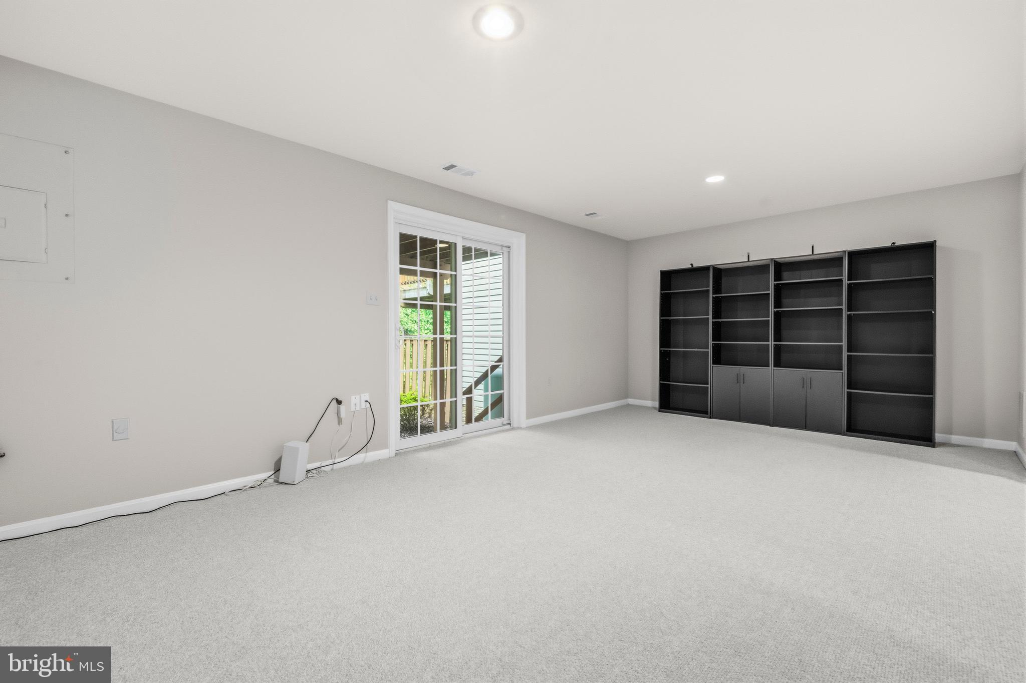 CARRIAGE GATE - Residential