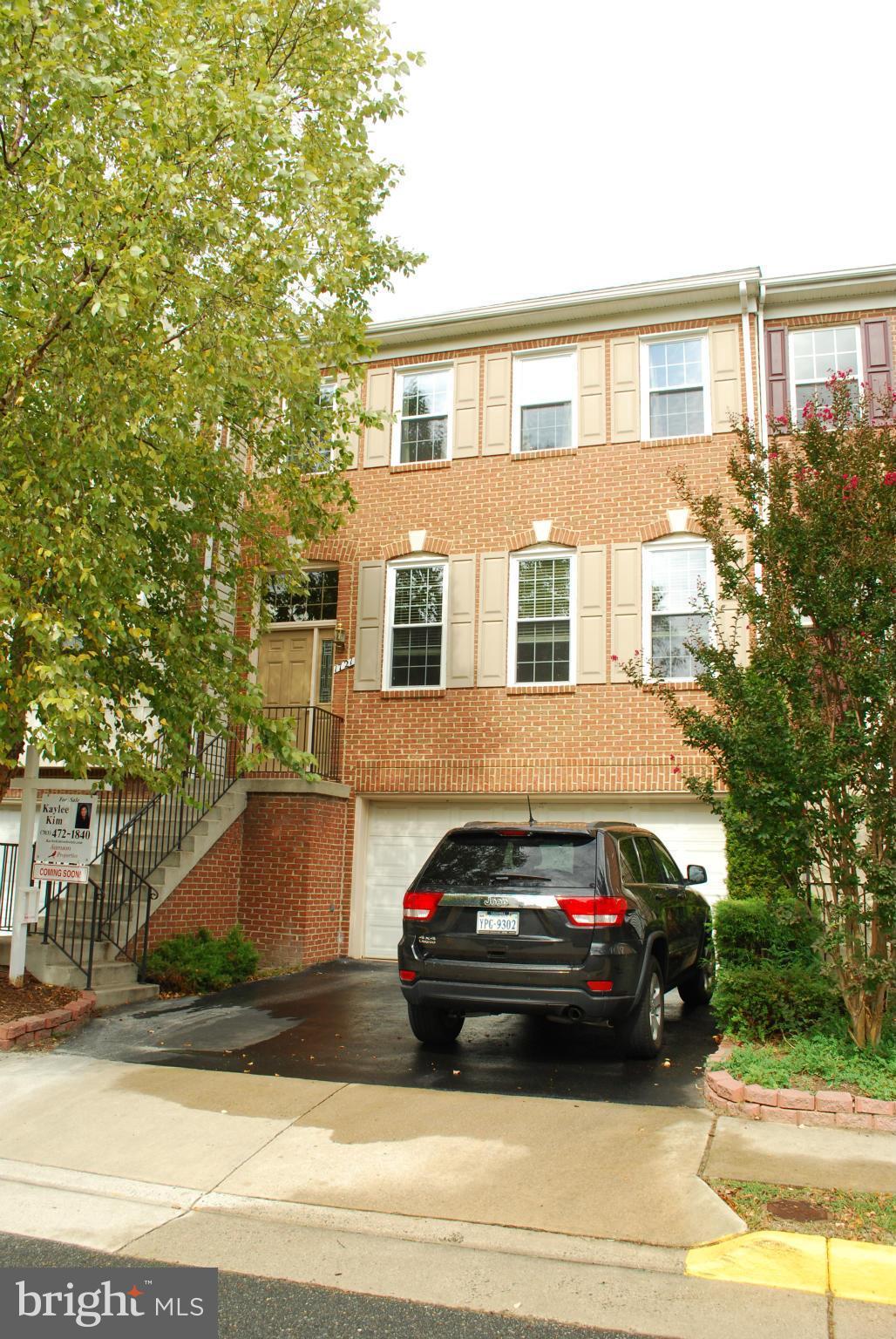 TOWNS AT STUART POINT - Residential