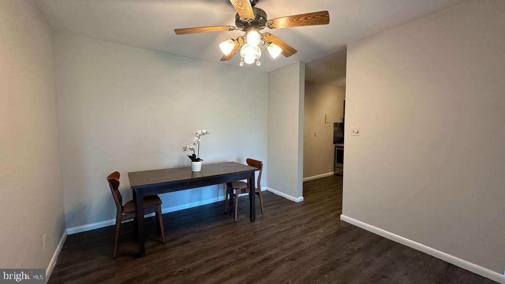 WHITEHALL - Residential
