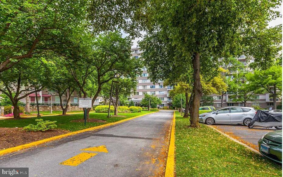 WHITEHALL - Residential