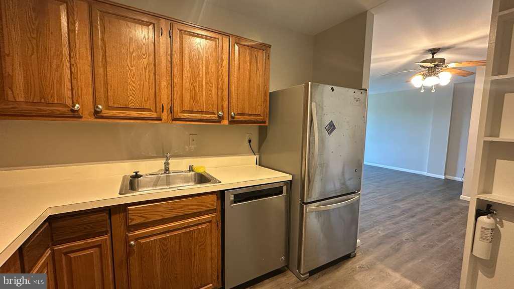WHITEHALL - Residential