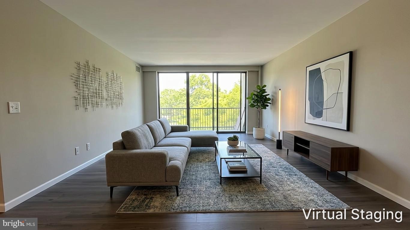 WHITEHALL - Residential