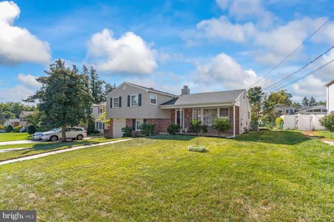 12 COLGATE DRIVE CHERRY HILL NJ 08034