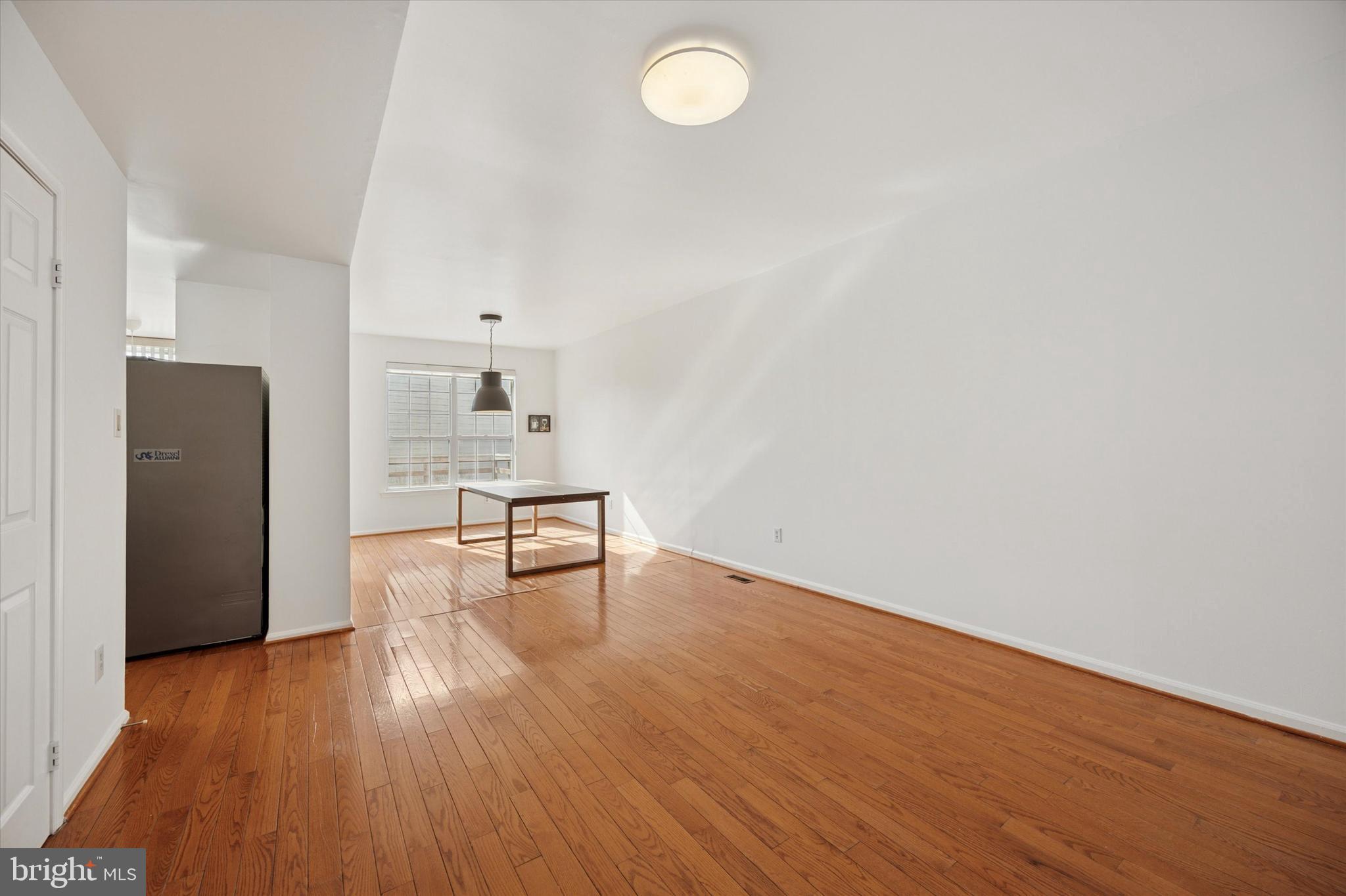 CINNAMON HILL - Residential