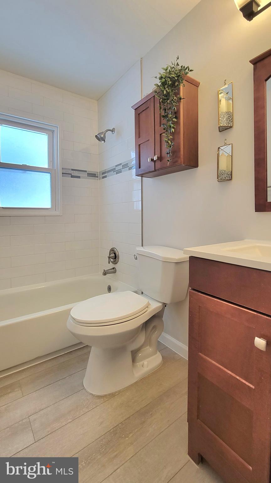 DALE CITY - Residential