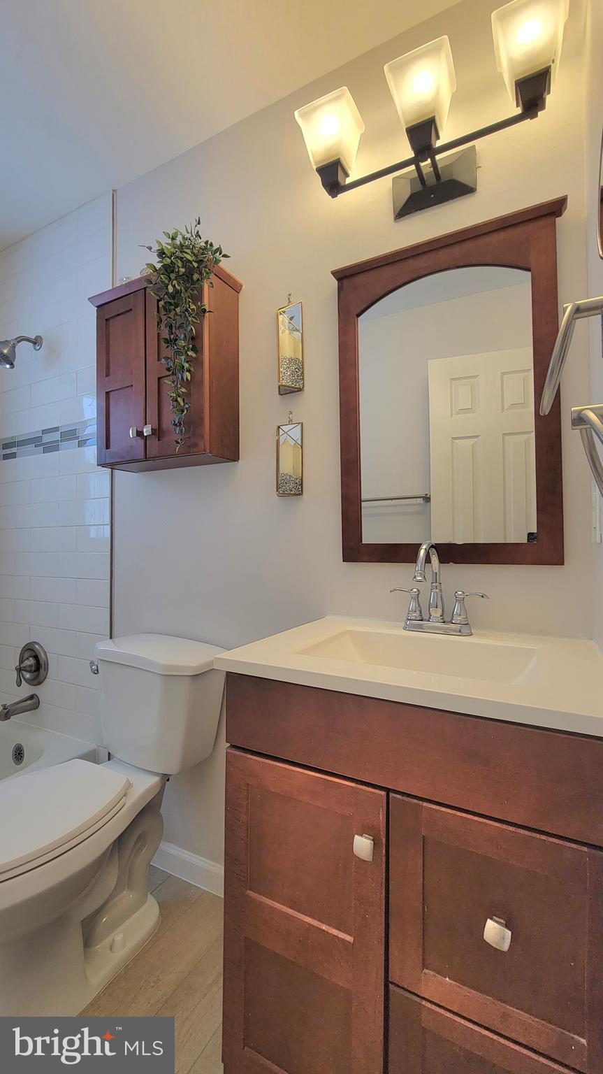 DALE CITY - Residential