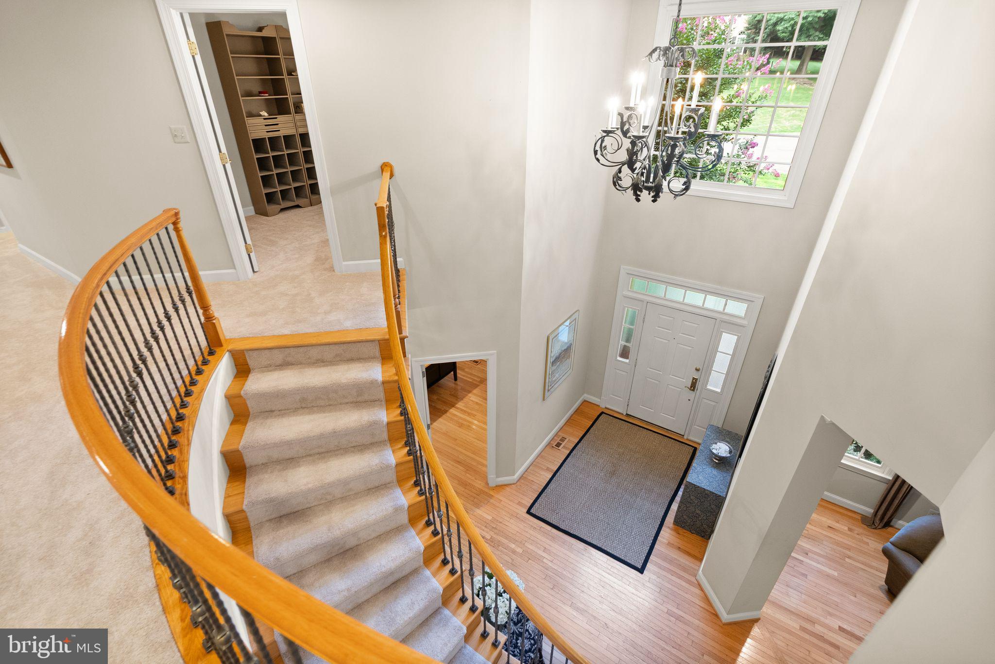 CARIS GLENNE - Residential