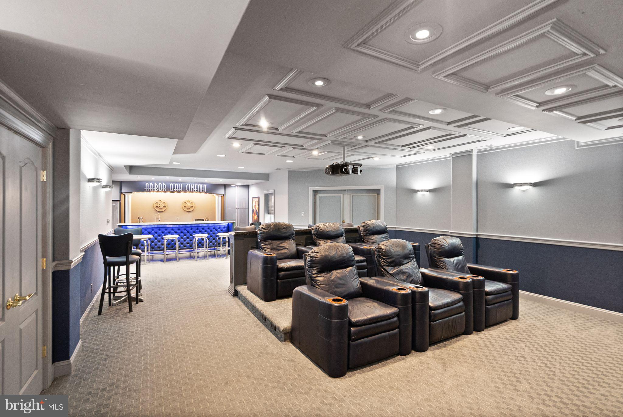 CARIS GLENNE - Residential