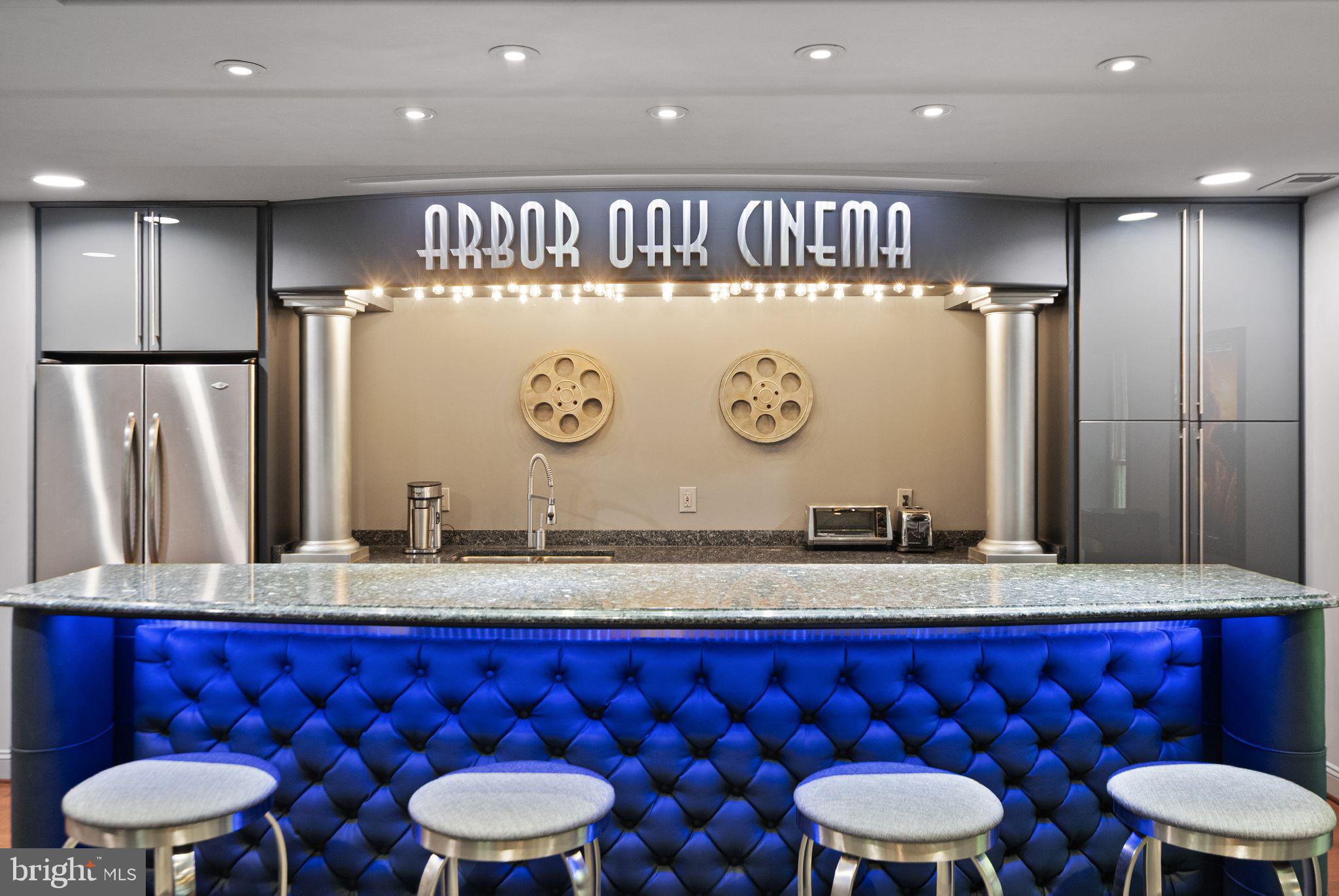 CARIS GLENNE - Residential