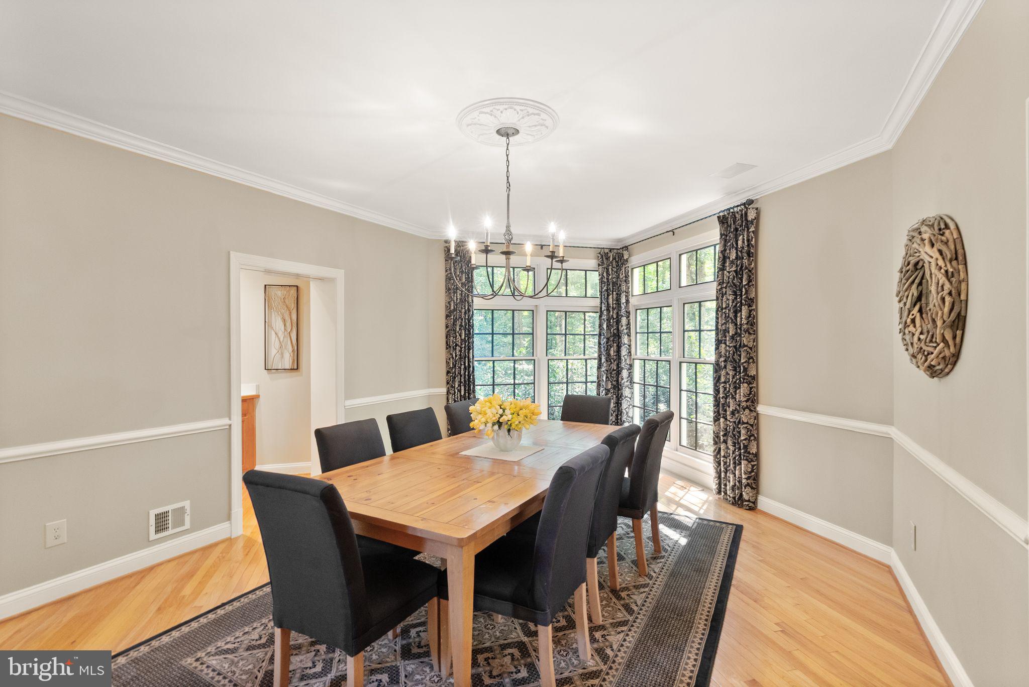 CARIS GLENNE - Residential