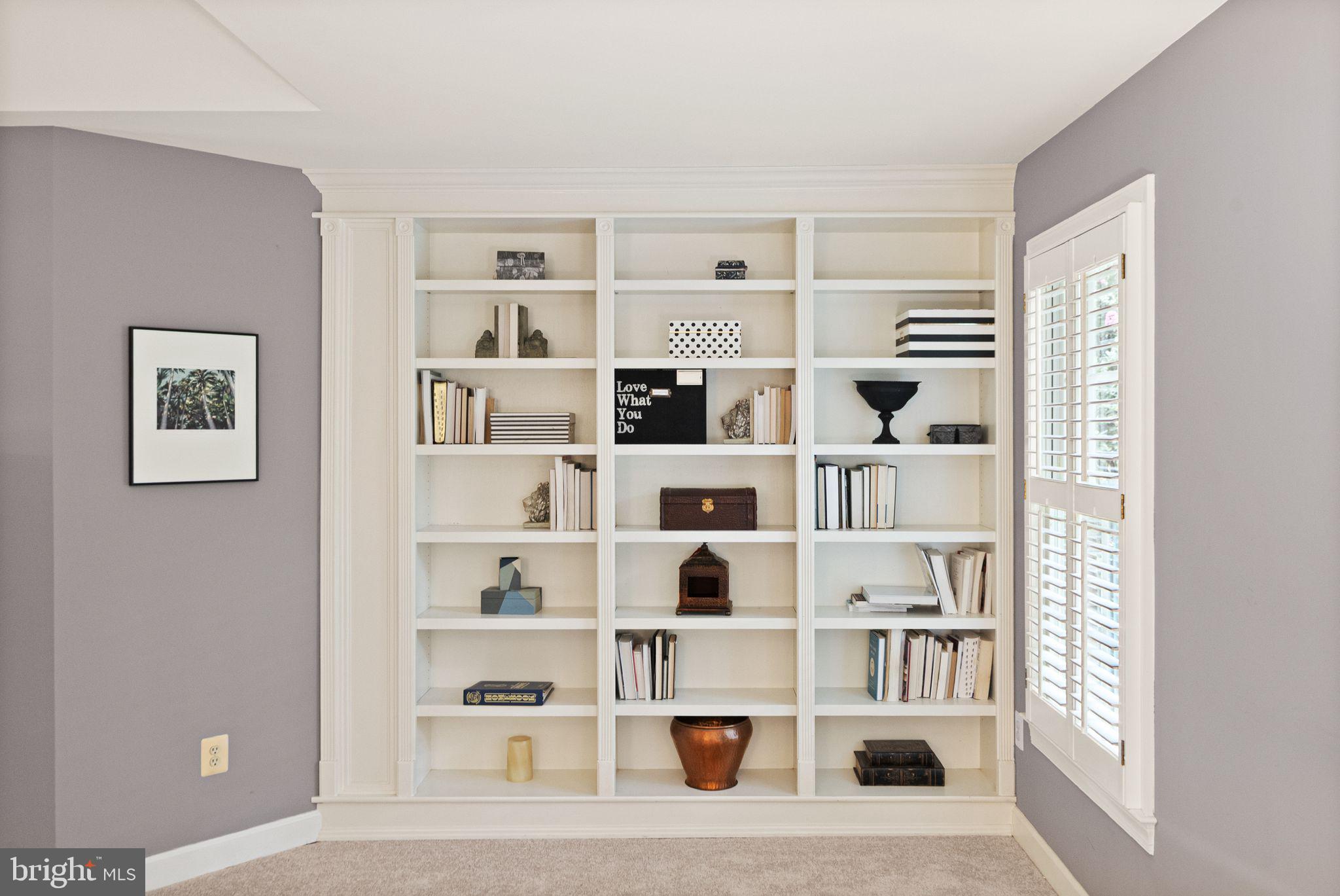 CARIS GLENNE - Residential