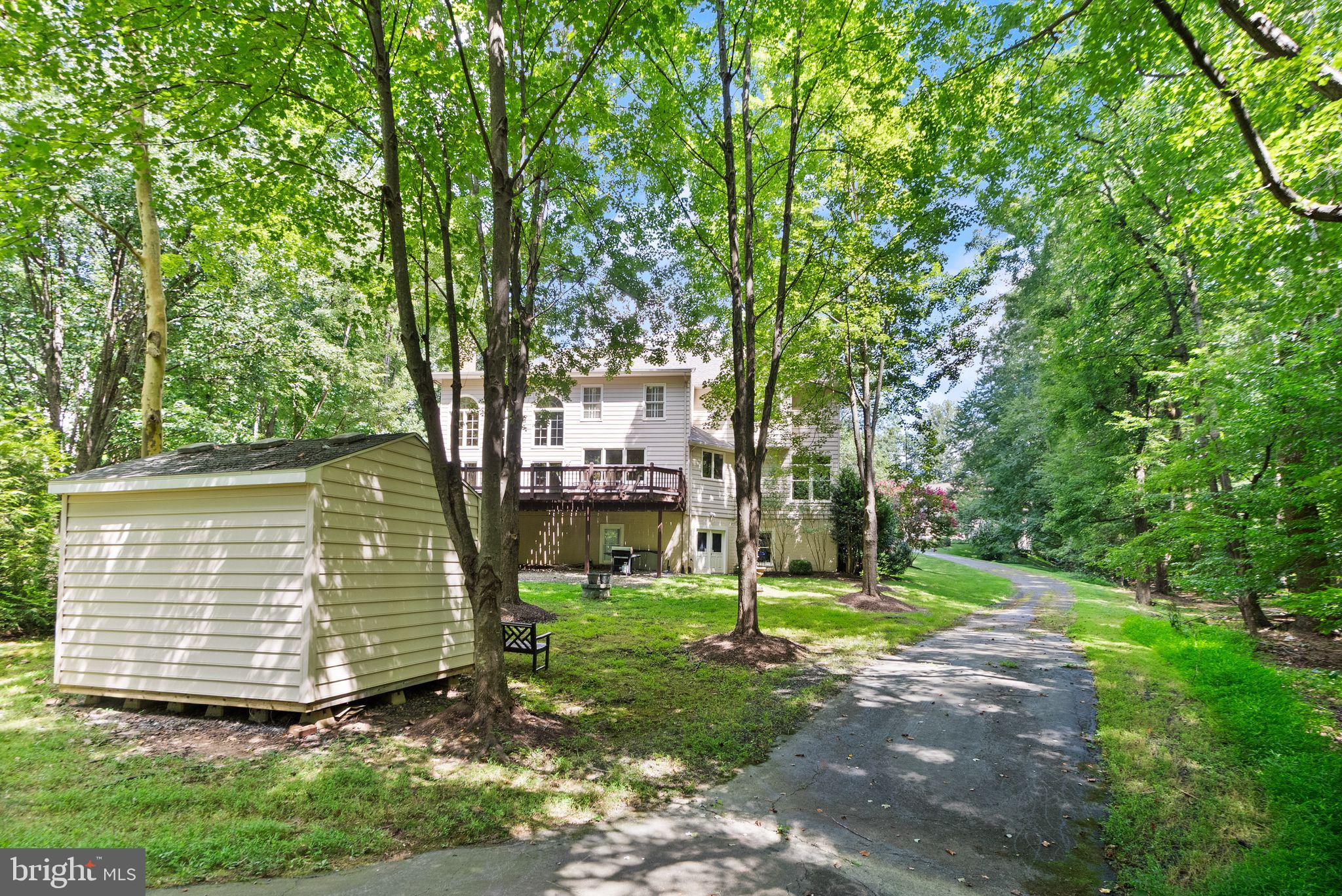 CARIS GLENNE - Residential