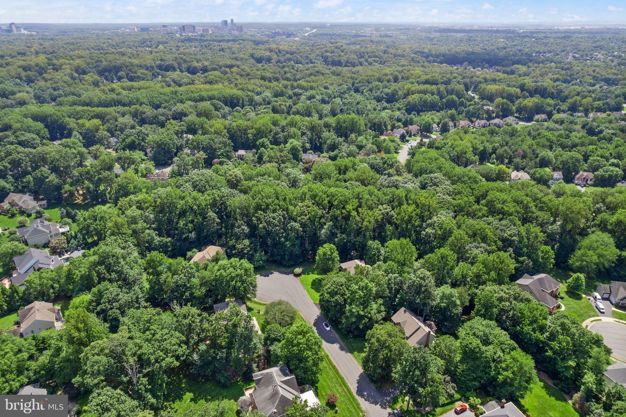 CARIS GLENNE - Residential