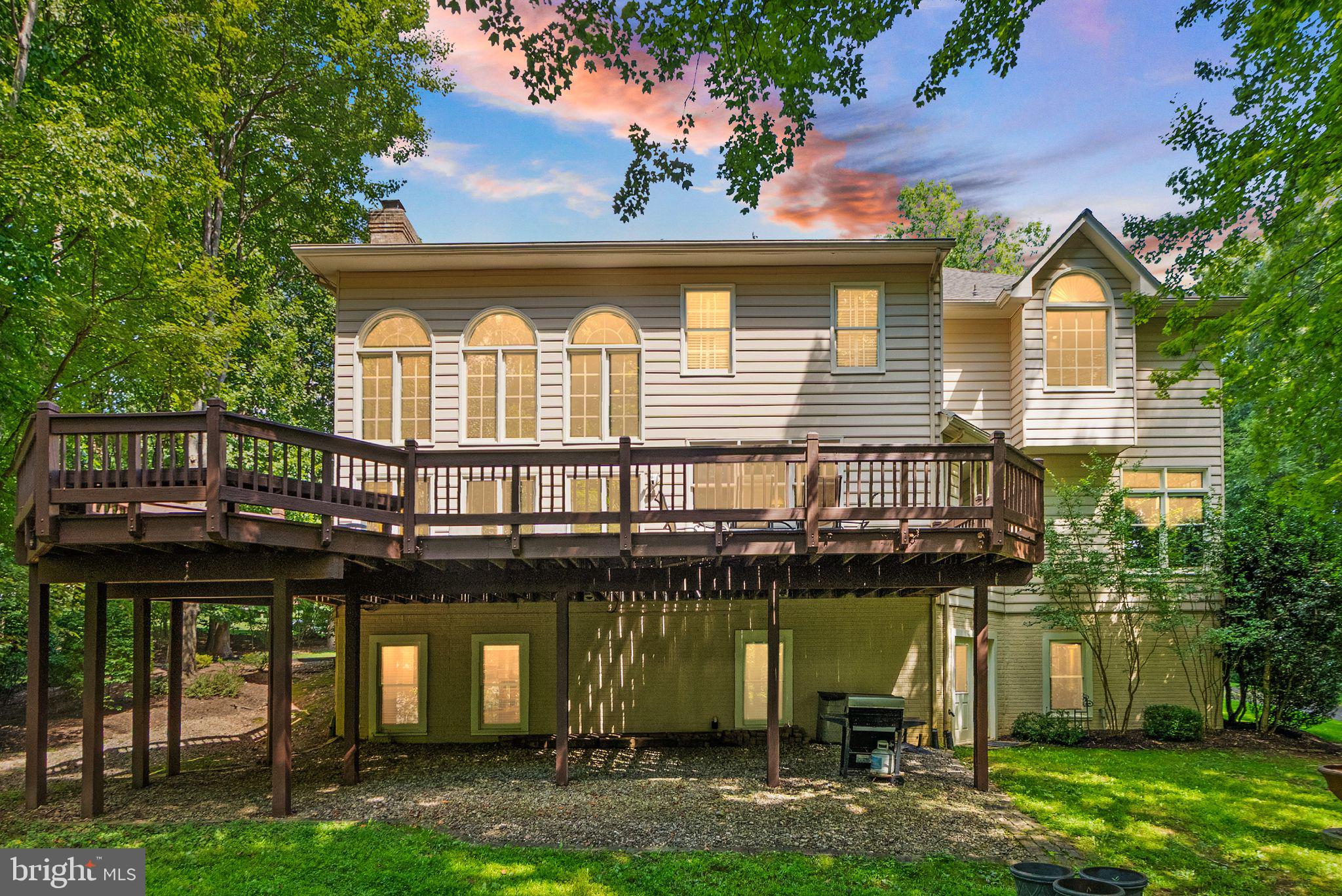 CARIS GLENNE - Residential