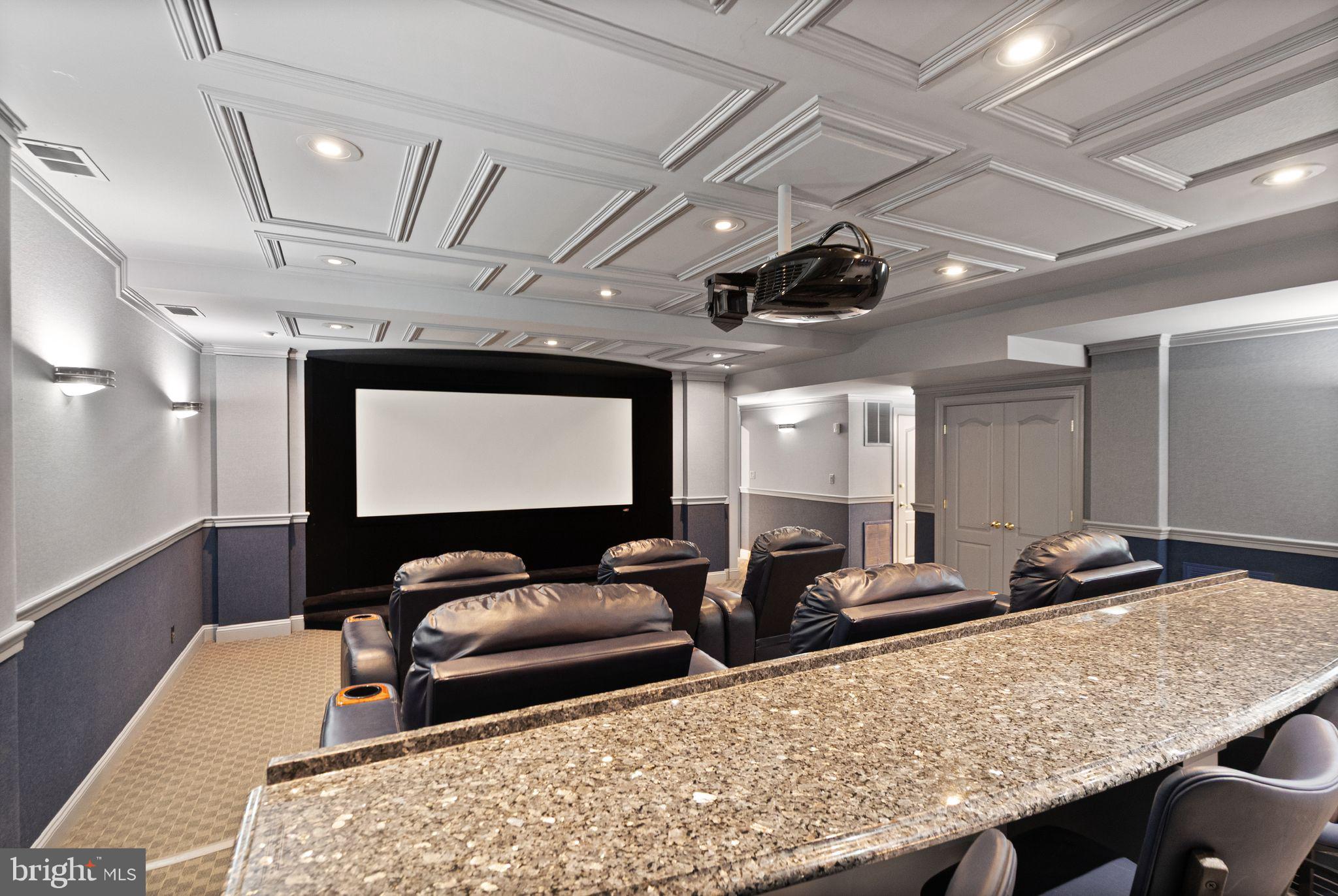 CARIS GLENNE - Residential