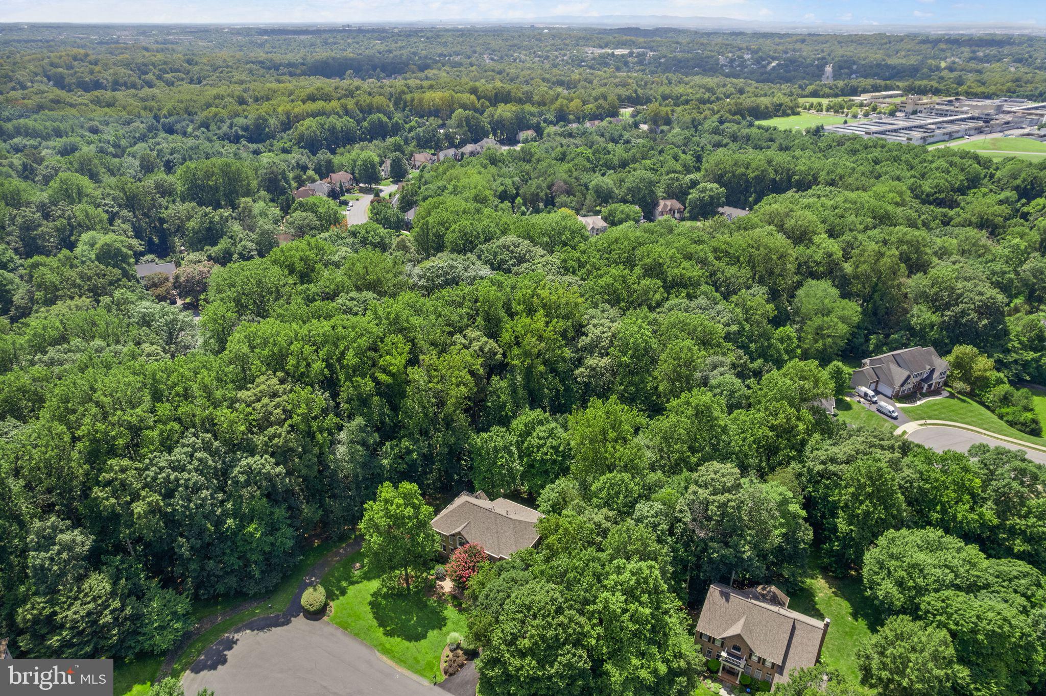 CARIS GLENNE - Residential