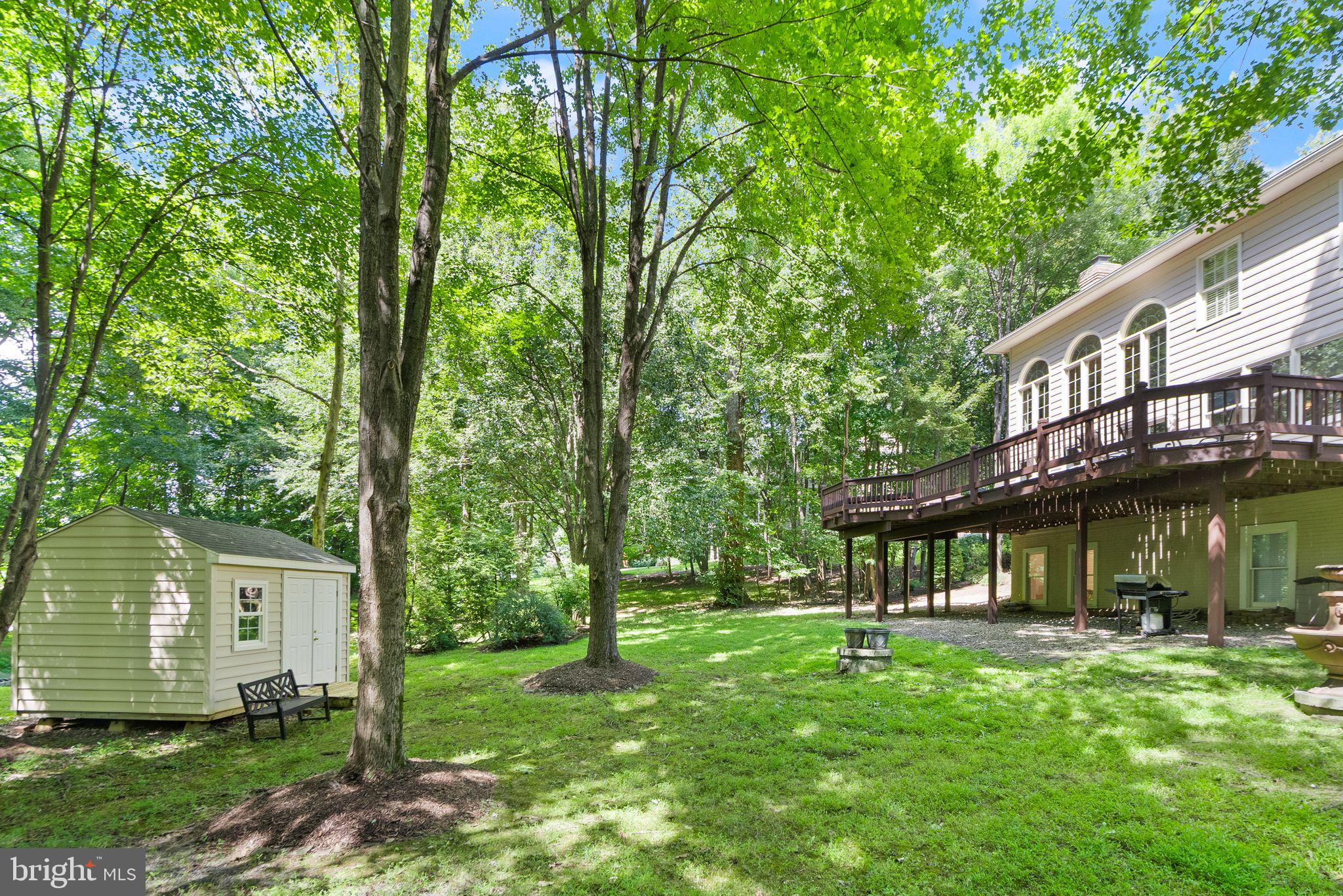 CARIS GLENNE - Residential