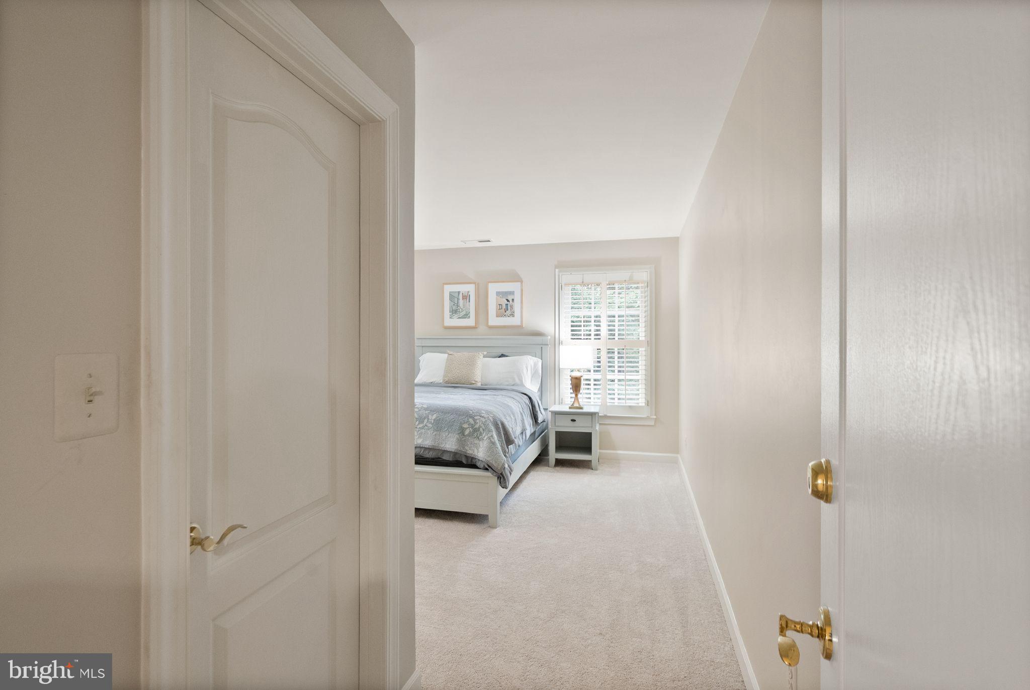 CARIS GLENNE - Residential