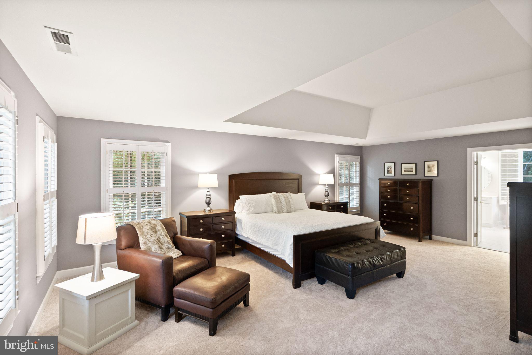 CARIS GLENNE - Residential