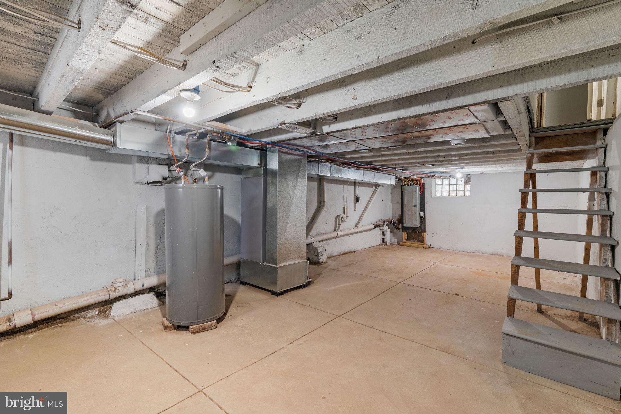 PORT RICHMOND - Residential