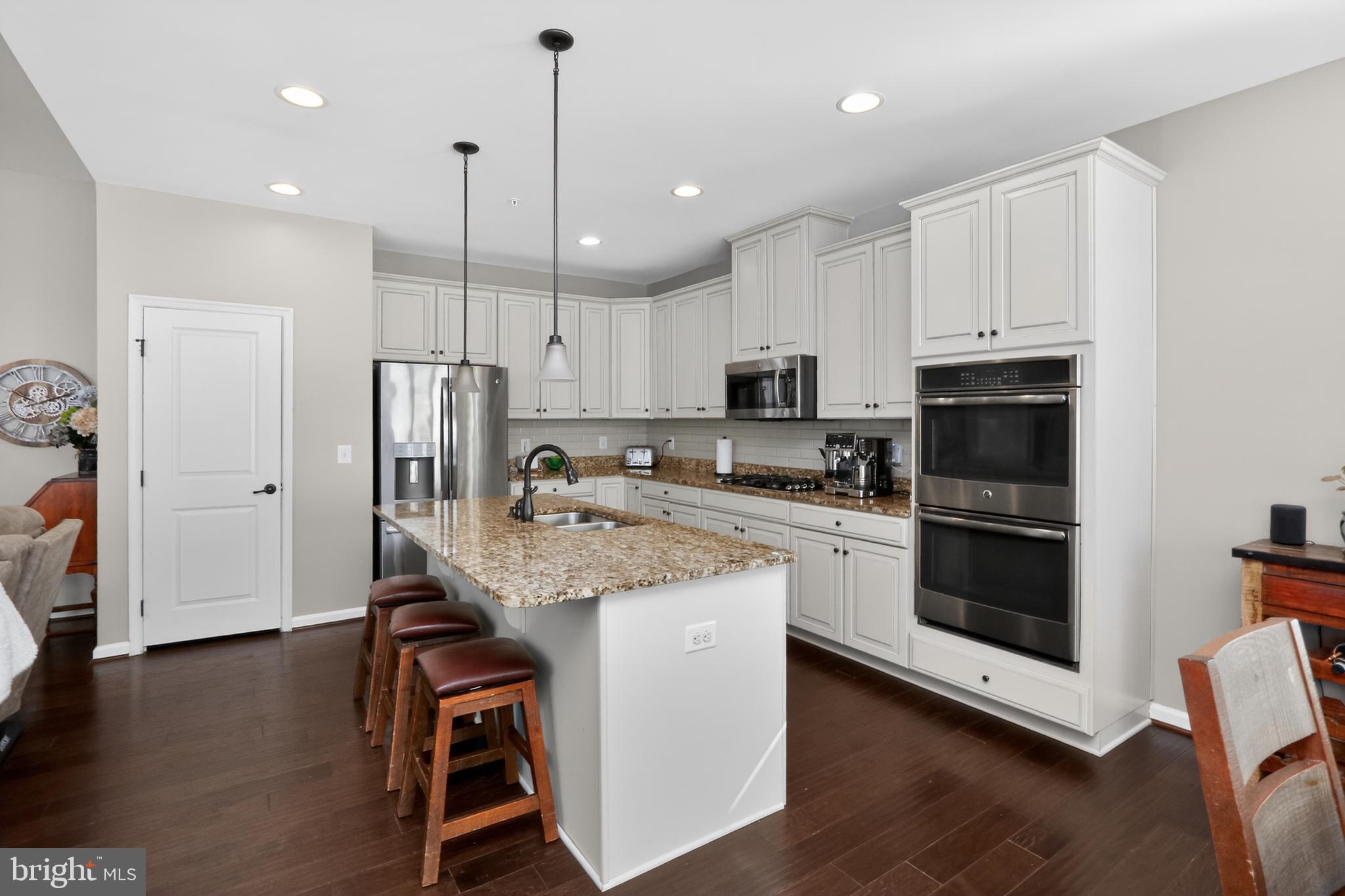 POTOMAC SHORES - Residential