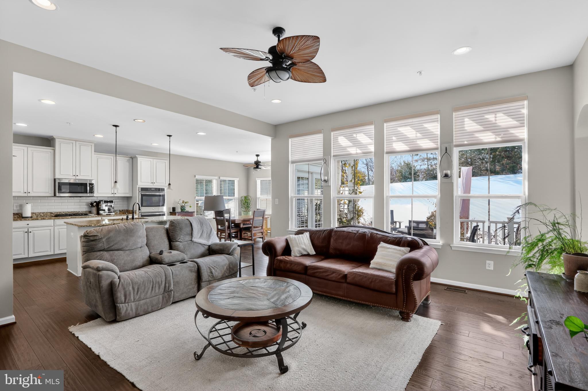 POTOMAC SHORES - Residential