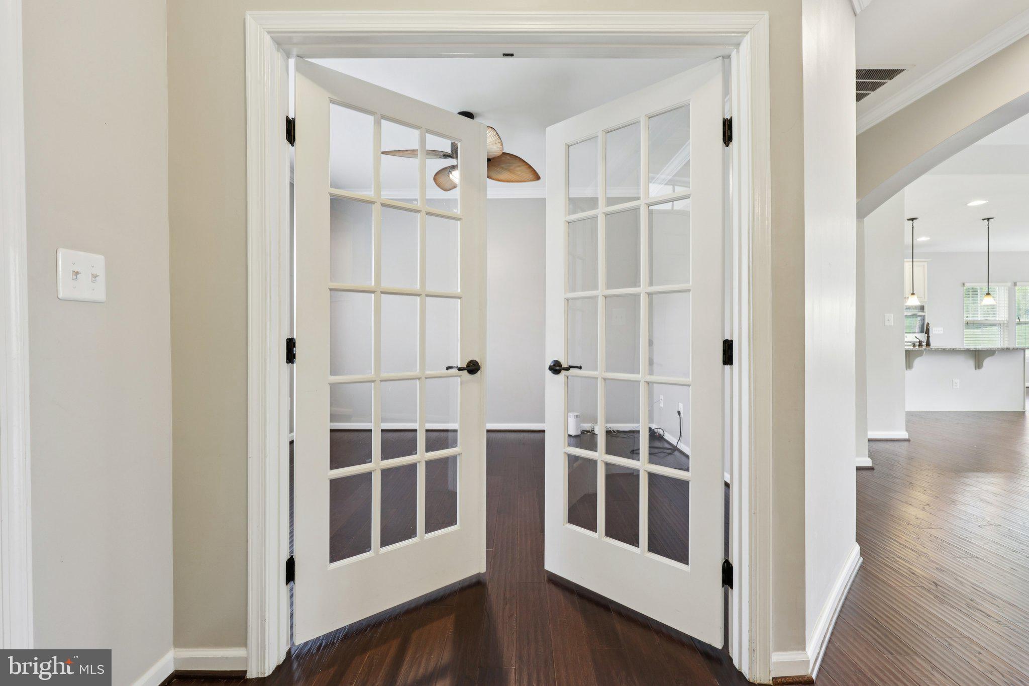 POTOMAC SHORES - Residential