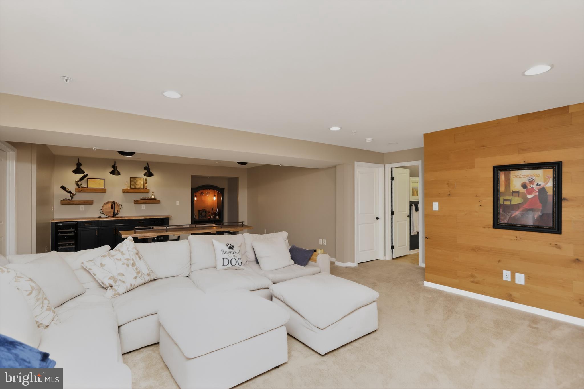 POTOMAC SHORES - Residential