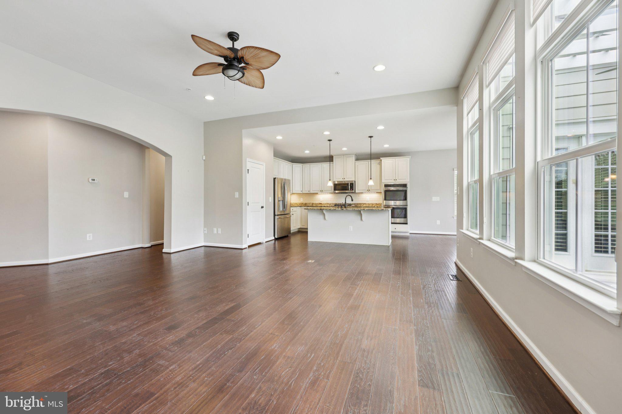 POTOMAC SHORES - Residential