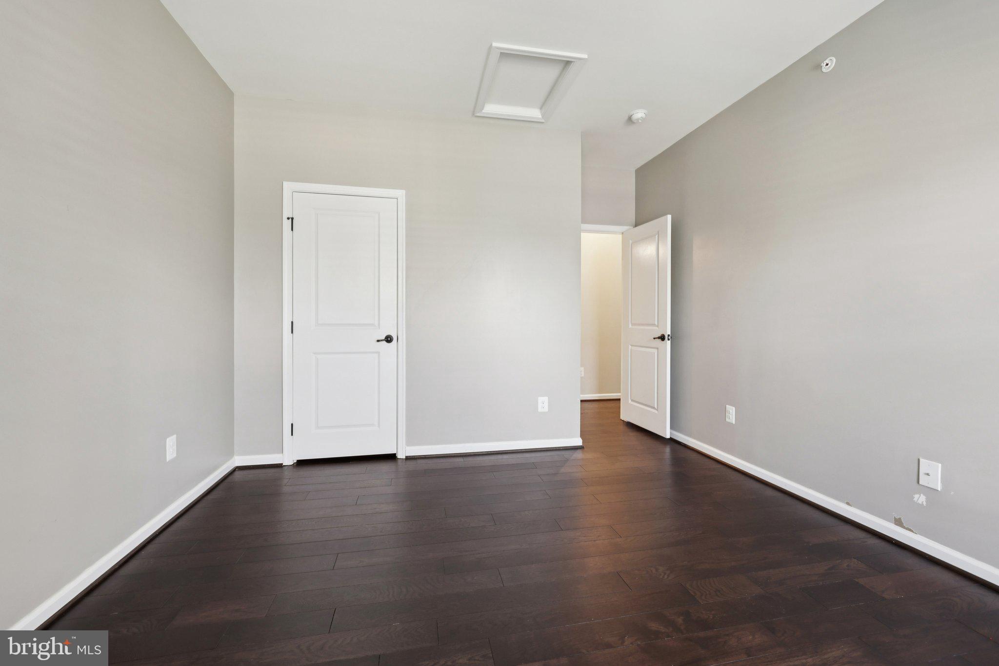 POTOMAC SHORES - Residential